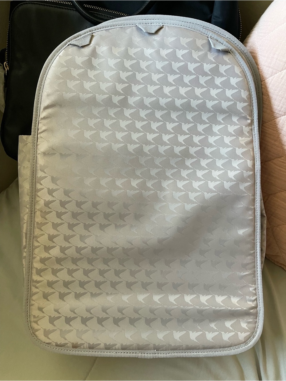 Lo & Sons Rowledge Backpack - Excellent Condition - Picture 13 of 16